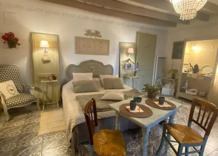 Ma Demeure Dans Les Vignes 3*